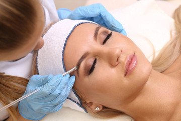 Le Microblading est une technique naturelle pour des sourcils parfaits.